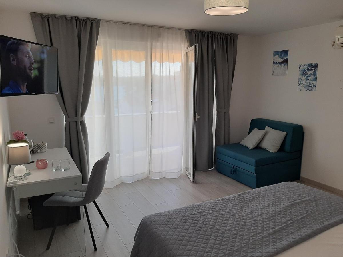 Petra Rooms And Apartments Palit Exterior photo